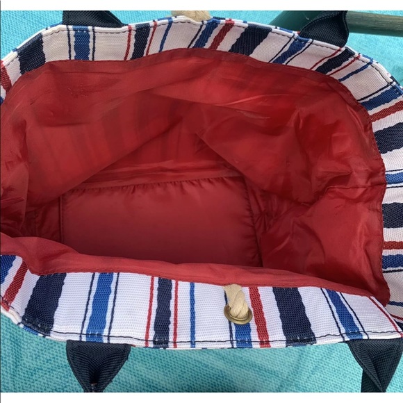 Unbranded Multi Colored Striped Tote Bag Red Interior Black Handles Casual - Picture 6 of 9